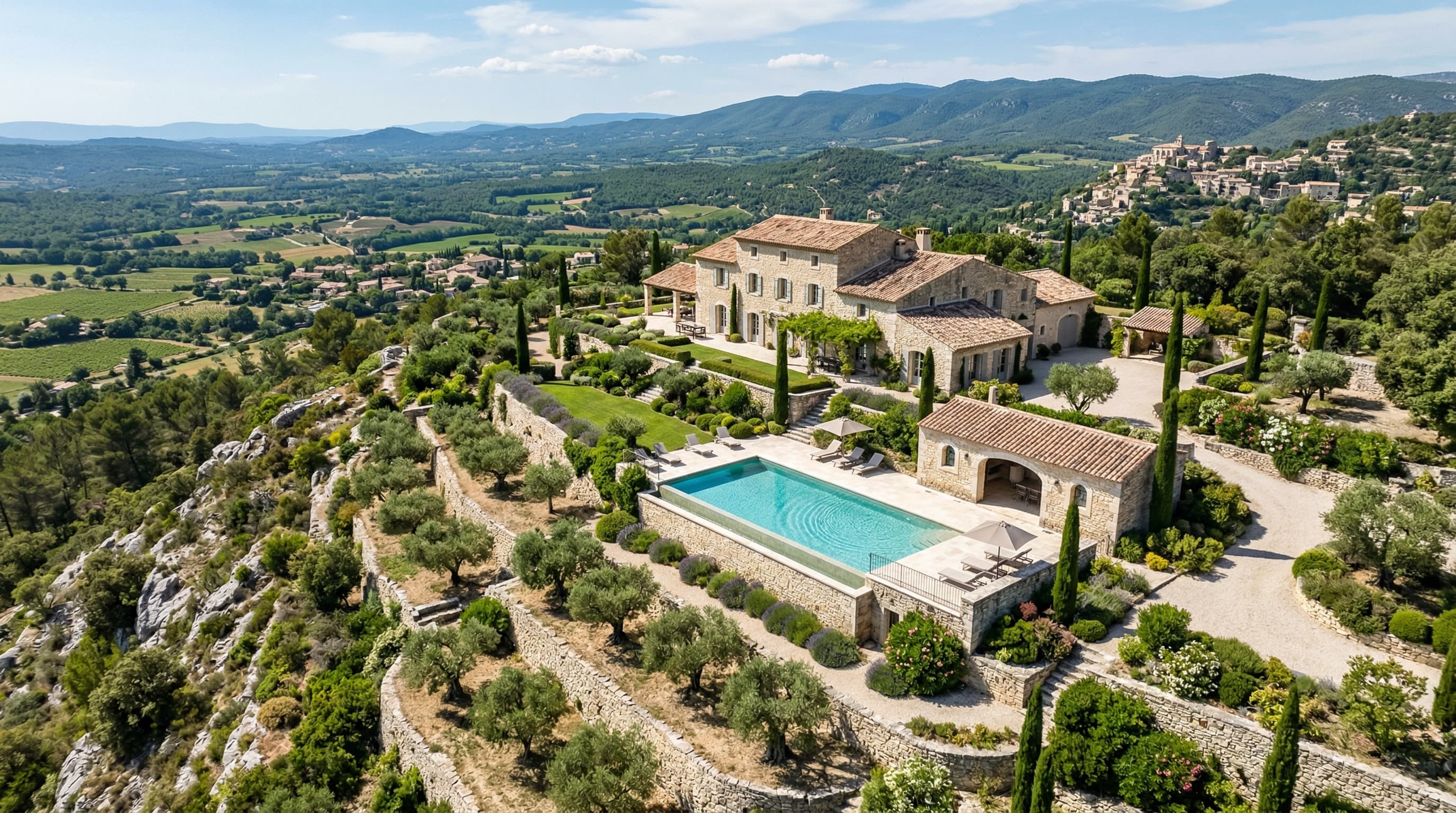 Bastide en pierre, Gordes — photo 2
